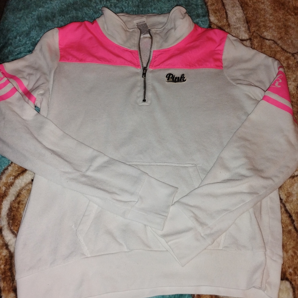 PINK Victoria's Secret Women's Sweater - White and PINK Victoria's Secret